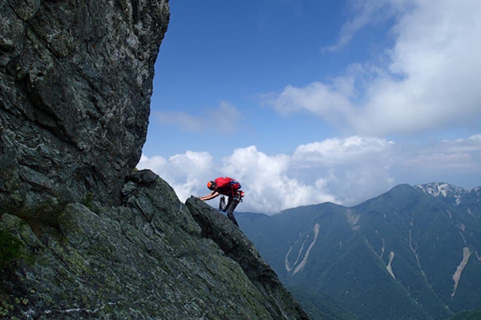 外岩マルチピッチクライミング練習会　毎月開催