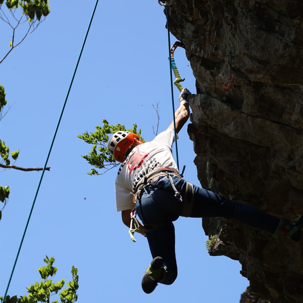 ベータクライミングジム｜【外岩】ドライツーリング体験会 1
